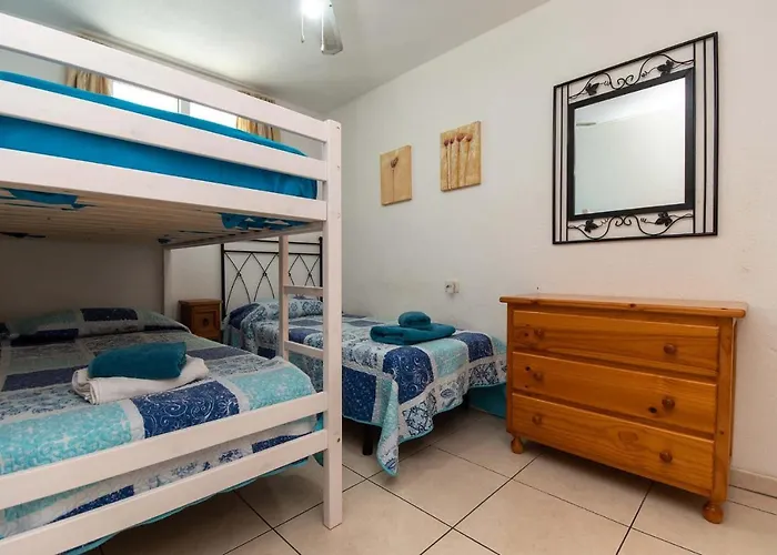 Las Americas - Las Floritas Apartment *